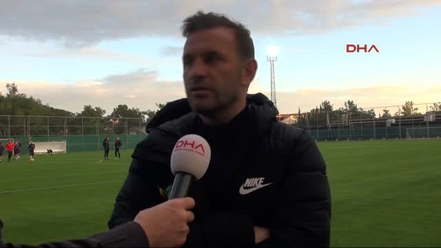 Teleset Mobilya Akhisarspor Teknik Direktörü Buruk: Hücum Sorununu Çözeceğiz