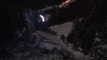 Un magnifique vol de nuit en speed riding avec un parapente lumineux au dessus de Chamonix