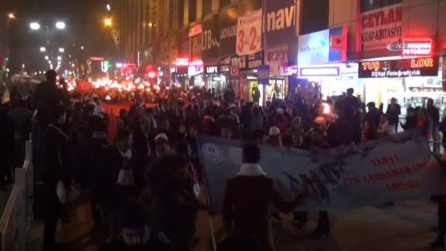 Vanlı 120 Kahraman Çocuğun Anısına Meşaleli Yürüyüş