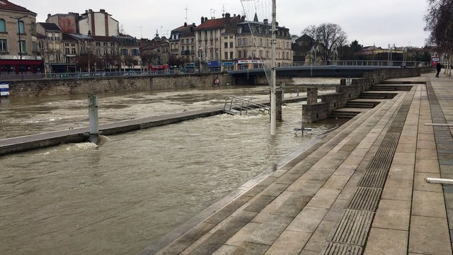Le niveau de la Meuse monte à Verdun