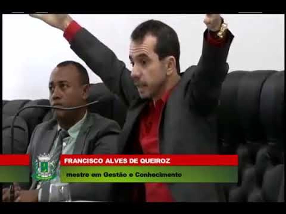 Tomógrafo quebrado no Hospital Clériston Andrade