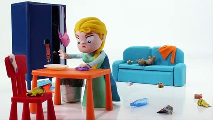 Santa Claus Visits Frozen Elsa & Spiderman Play Doh Cartoons Hulk Stop Motion Animations