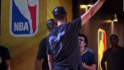 Gary Payton SHOCKED by 6 1 Dunker Jordan Kilganon!