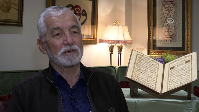 Ahşap üzerine yazdığı 30 cüzü Çamlıca Camisi'ne hediye edecek (1) - İSTANBUL