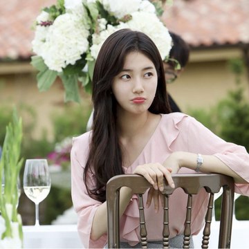 Bae Suzy 가수 겸 배우 수지가 이달 컴백을 준비 중이다 | 수지 '새해 벽두부터 열일하는 미모'