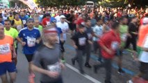 5 Ocak Adana Kurtuluş Yarı Maratonu start aldı