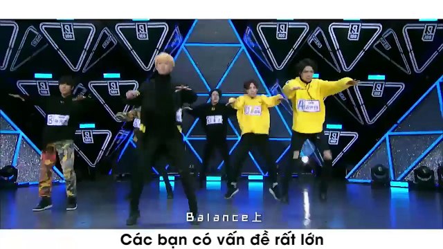 Đừng tưởng Lay (EXO) hiền mà lầm, anh chàng vừa làm hàng loạt hàng thí sinh bật khóc trong Produce 101 Trung Quốc