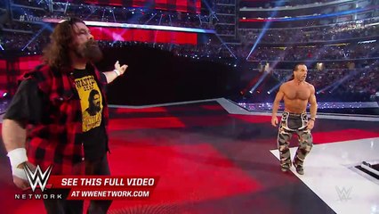 "Stone Cold", HBK and Mick Foley make a surprise appearance: WrestleMania 32