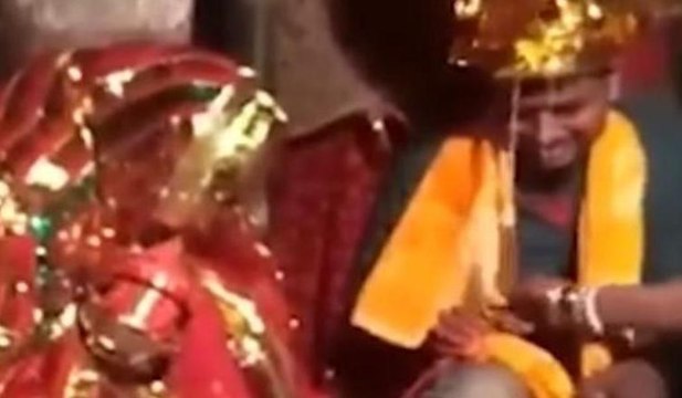 Hindistan'da bir adam düğünden kaçırılıp zorla evlendirildi