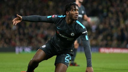 Conte defends misfiring Batshuayi