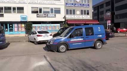 Yol kenarındaki korkuluk ve bariyer demirlerini çalma iddiası: 5 kişi tutuklandı - DÜZCE