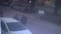 İzmir Şoförler Odası'na Taşlı Saldırı Kamerada