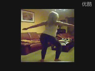 Learn the Exciting Russian Dance Moves and Shake It Up! 🇷🇺