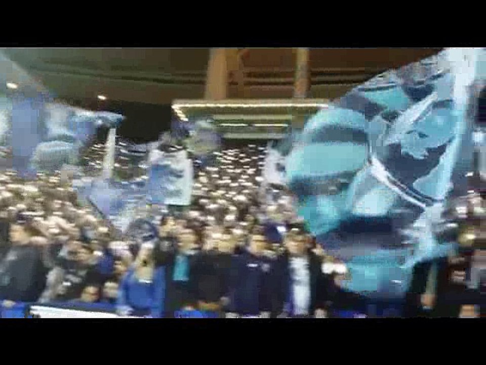 [576x320] Assim se cantou o hino no Dragão com efeito especial