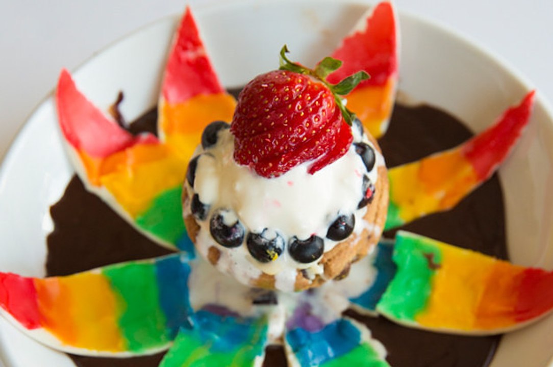 Rainbow Choco Flower.!!! ☺