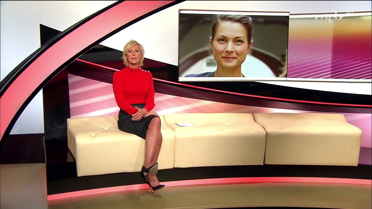 Kamilla Senjo  05.01.2018