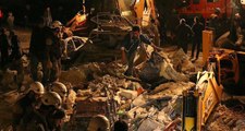 Korkunç Görüntüler! İdlib'i Rejim Uçakları Bombaladı, 24 Sivil Öldü