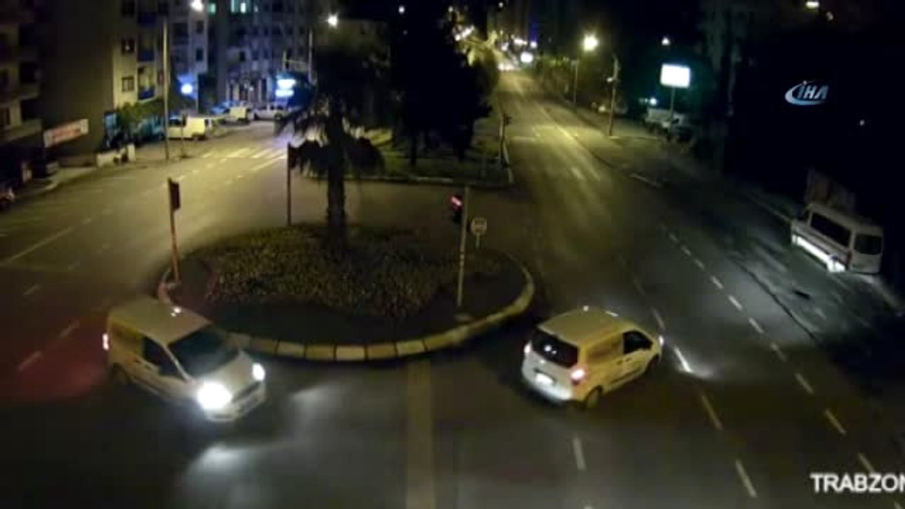 Trabzon'da Dikkatsiz Sürücüler Mobese Kameralarına Böyle Yansıdı