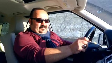 Hakkarili Sanatçıdan Üç Dilde 'Savaşa Hayır' Klibi