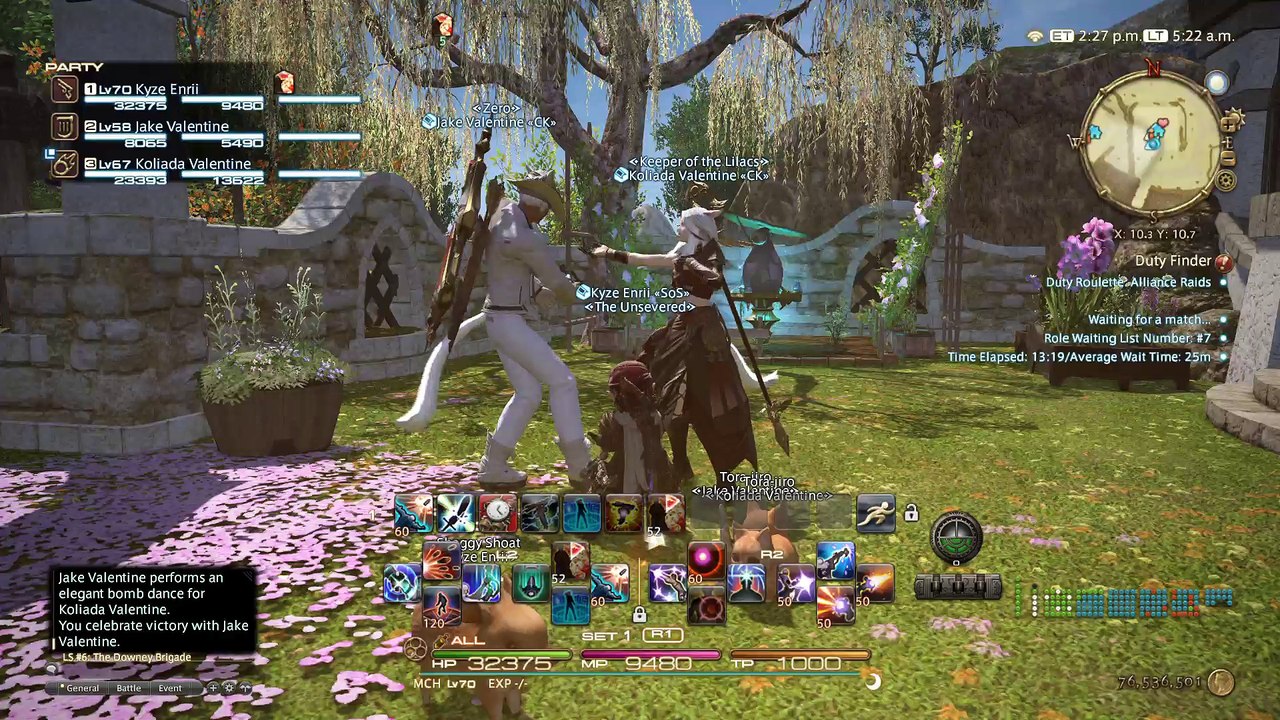 Lala fire dance