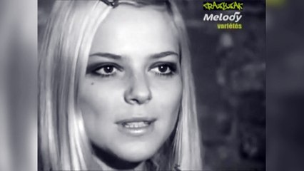 France Gall interprète "Les sucettes" en 1966
