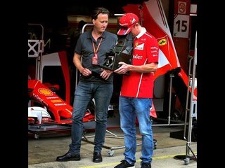 HEBOH! FOTOGRAFER F1 PAKAI KAMERA KUNO BERUSIA 104 TAHUN