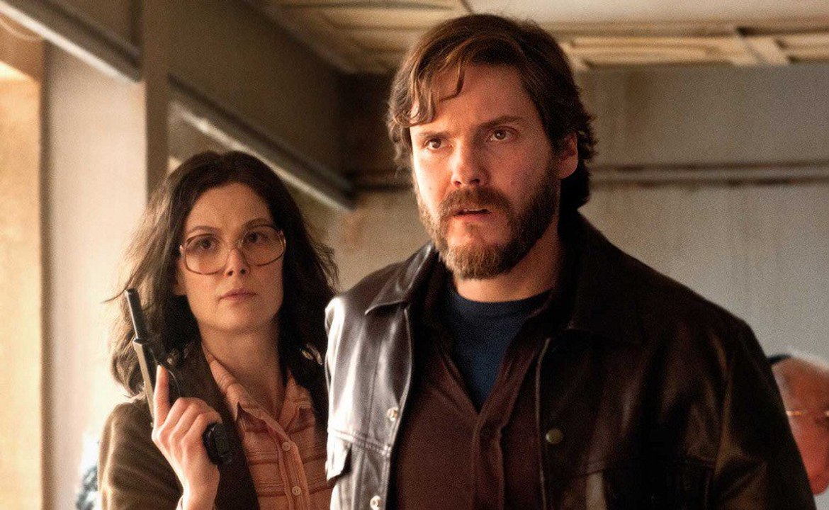 7 días en Entebbe - Trailer español (HD)