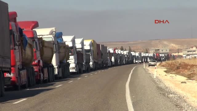 Kilis Çobanbey Sınır Kapısı'nda Tır Kuyruğu