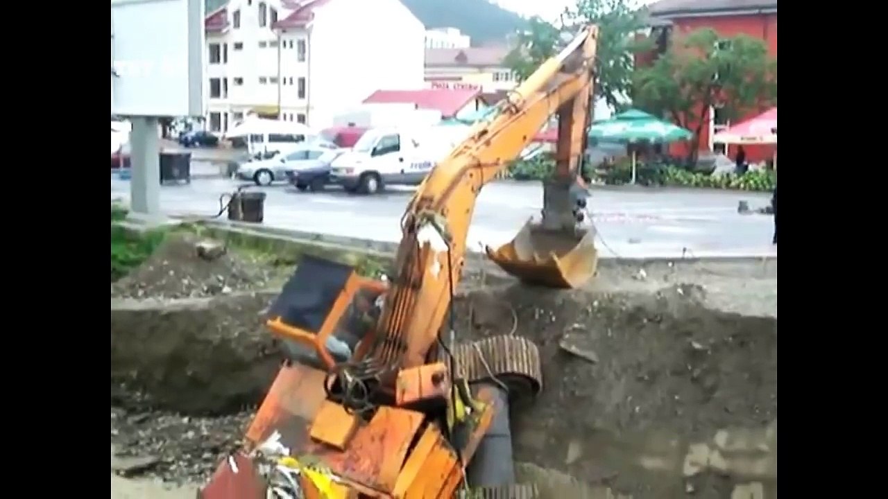 03.Heavy Excavator Caterpillar failed & Extreme Heavy Equipment Operator