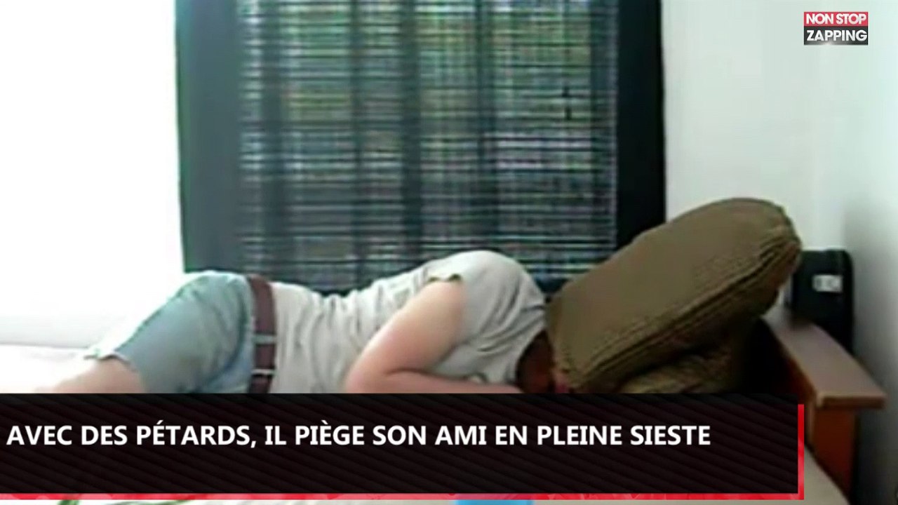 Avec des pétards, il piège son ami en pleine sieste (vidéo)