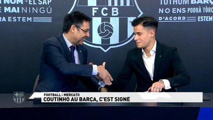 Football - Mercato - Philippe Coutinho signe officiellement