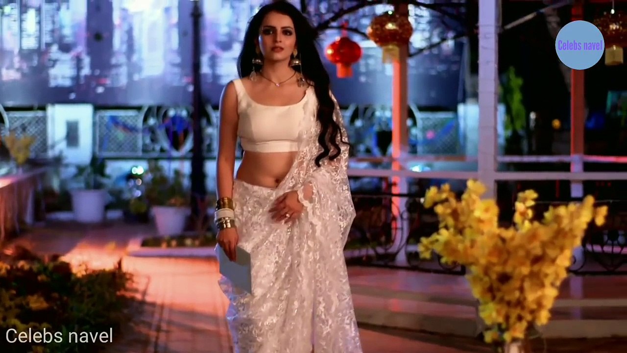 Young TV actress Shrenu Parikh Aka Gauri Hot Navel Show in Lehenga