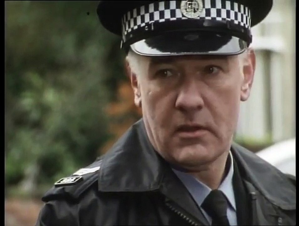 A Touch of Frost S02E2 Widows and Orphans (sa prevodom) part 1/2