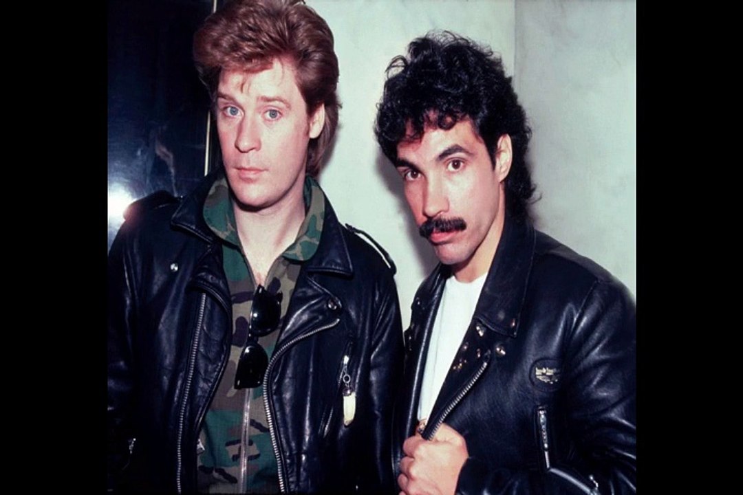 HALL & OATES Private Eyes