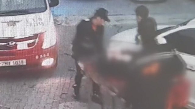 여성 흉기 살해 40대 시민들이 붙잡아 / YTN
