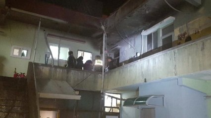 창원 연립주택에 방화...1명 다치고 주민 긴급 대피 / YTN