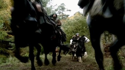 Caitriona Balfe presume de anillo de compromiso