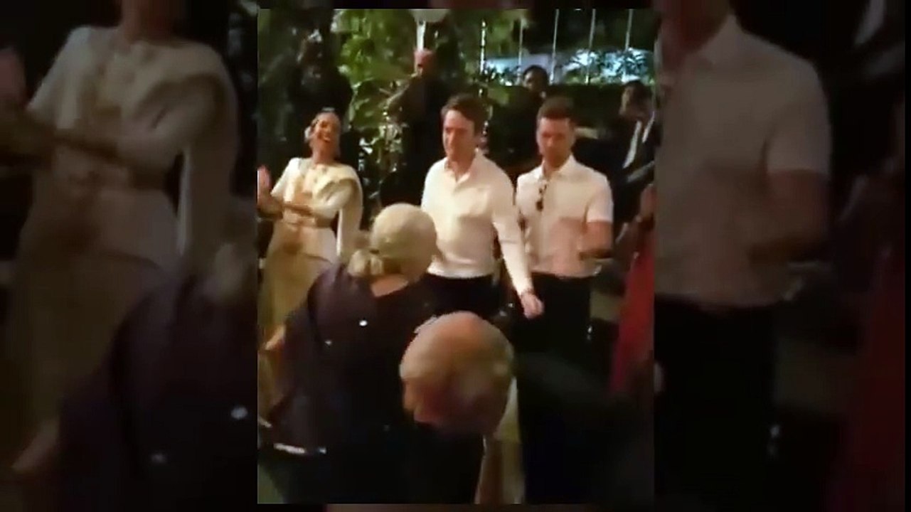 prime minister ranil wickramasinghe dancing @ wedding