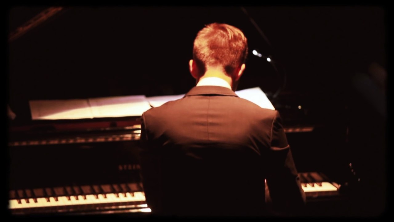 Platina Jazz - Gravity - LIVE - (from Wolf's Rain)