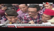 Warga Sawah Besar Halangi Kedatangan Djarot