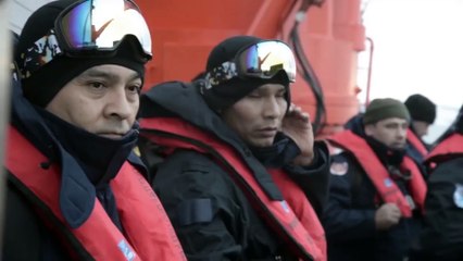 El rompehielos ARA Almirante Irízar arribó a Petrel