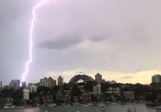 Sydney Harbour Struck by Lightning