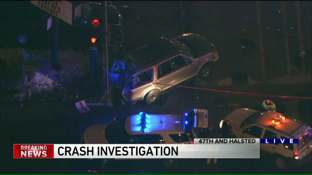 2 Children Ejected from Vehicle After Chicago Car Crash