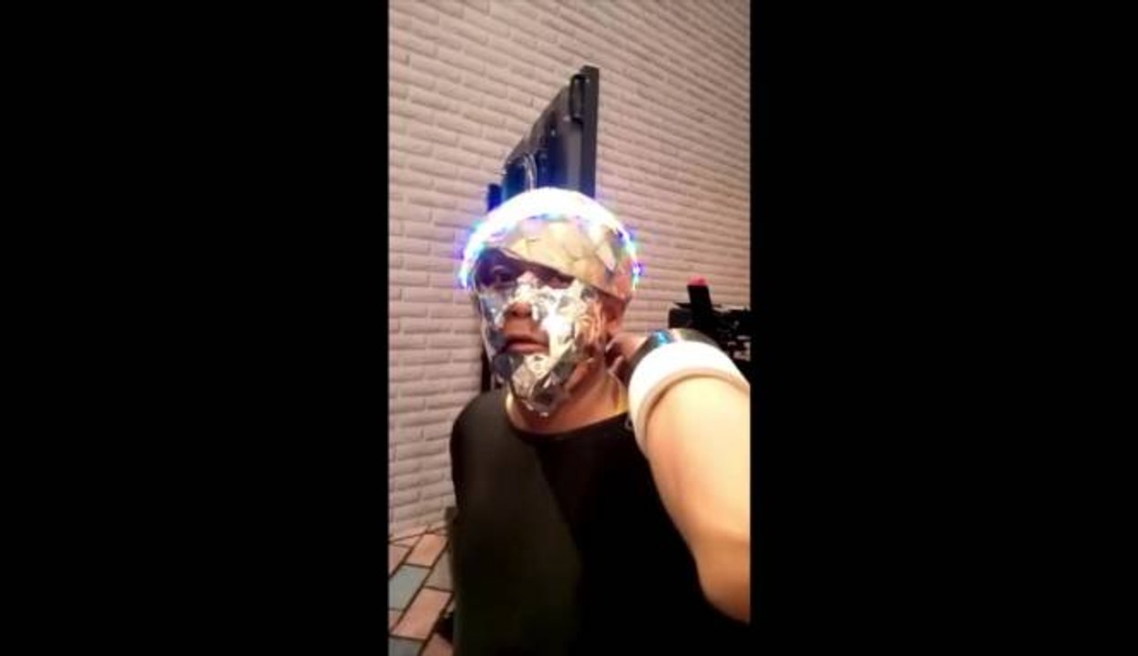 Sapri Jadi Lampu Dugem