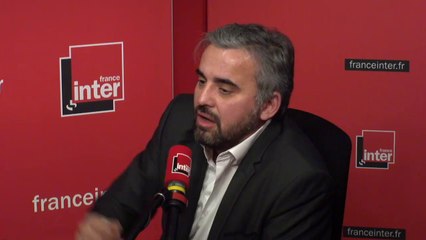 Alexis Corbière : "Quand il s'agit du service public, on doit pouvoir avoir une exigence particulière, il faut qu'une instance existe"