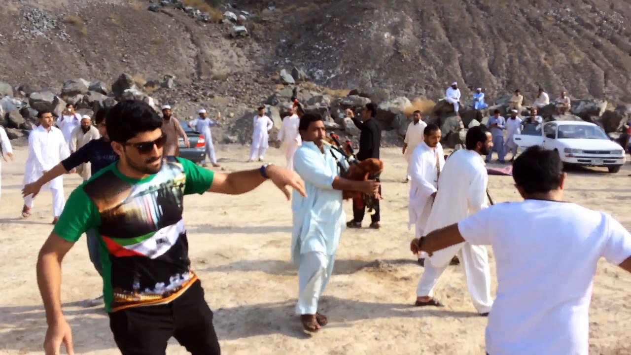 Hatta Oman Border on UAE National Day 2017 VLOG