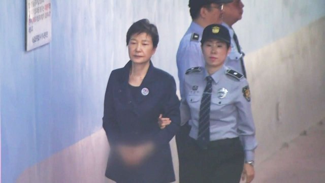 '국정원 자금 상납' 의혹 朴 前 대통령, 모레 오전 피의자 소환 / YTN
