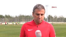 Antalyaspor Teknik Direktörü Hamzaoğlu Eto'o'nun Kalmasını İstiyorum