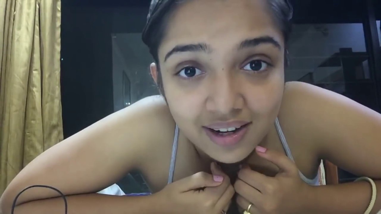 Dhinchak Pooja Selfi Maine Leli Aaj Reaction by Ahsaas Channa-Dhinchak Pooja Baa_Full-HD