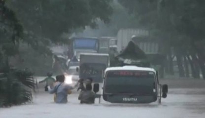 Bencana Banjir Parah di Bekasi, Karawang dan Bandung